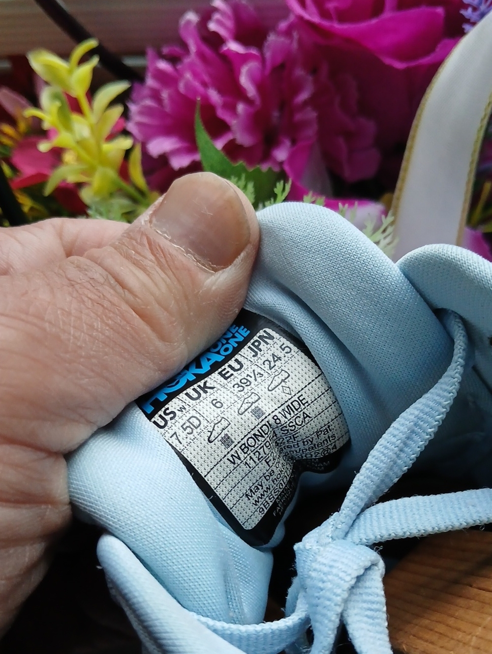 Hoka One Bondi 8 Comfort/Lifestyle Medical Field Shoes Size 7.5D Wide for Women - Picture 9 of 12